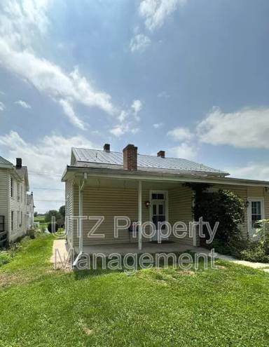 Main picture of 3977 Littlestown Pike