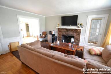 Main picture of 18 Crosby Rd