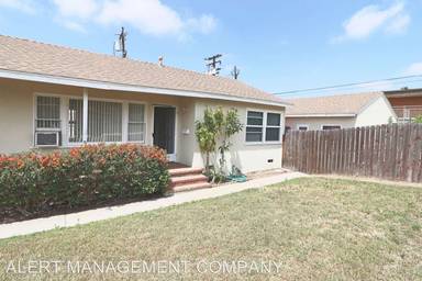 Main picture of 52 Fir St