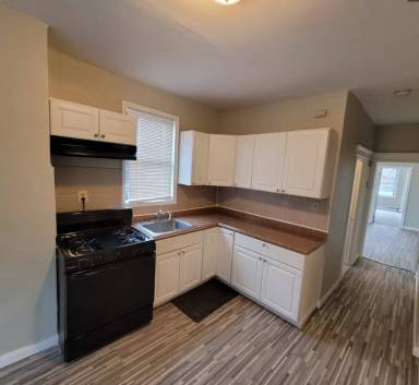Main picture of 427 S 12th St