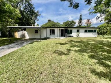 Main picture of 3107 S Park Ave