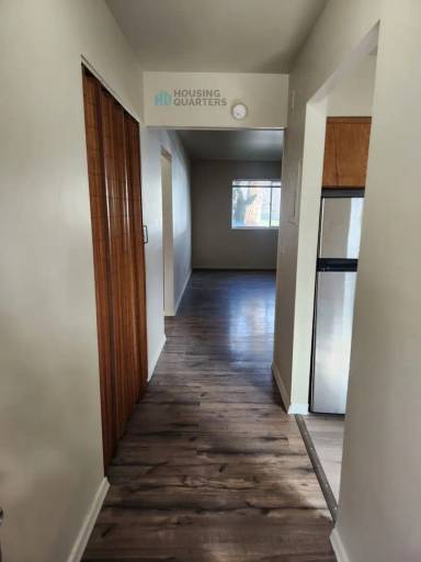 Main picture of 5222 N Regal St