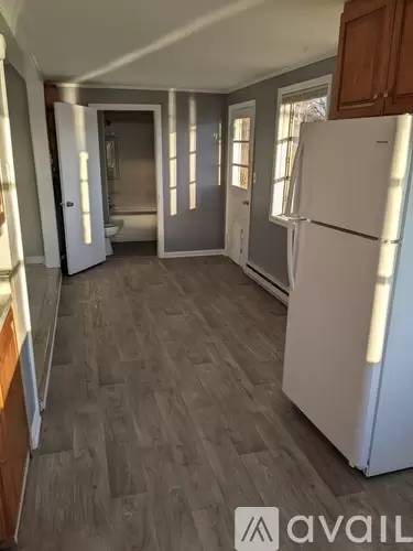 Main picture of 531 Monroe Bay Ave