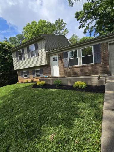 Main picture of 9006 John Paul Ct