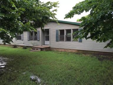 Main picture of 1816 Lariat Ln
