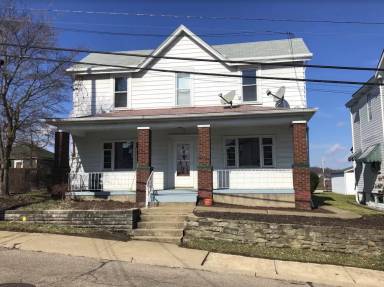 Main picture of 230 Magazine St