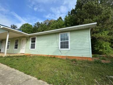 Main picture of 31 Woodberry Dr SE