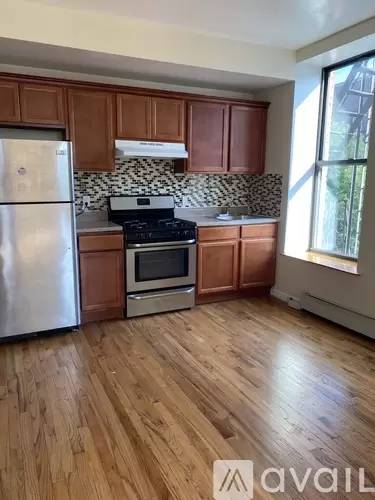 Main picture of 255 17th St