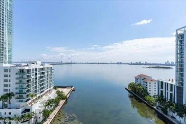 Main picture of Icon Bay
