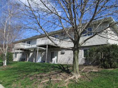 Main picture of 3430 E Court St