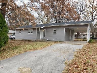 Main picture of 1318 S Airwood Dr