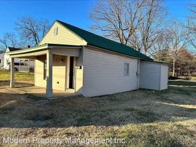 Main picture of 567 E Office St