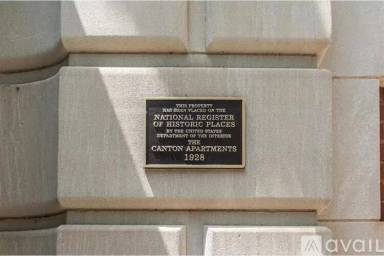 Main picture of 2840 Peachtree Rd NW