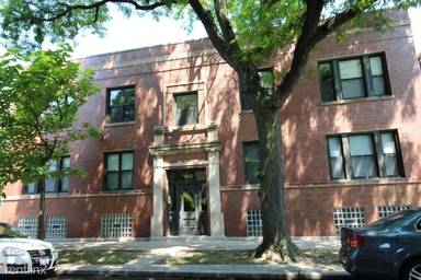 Main picture of 5032 N Western Ave