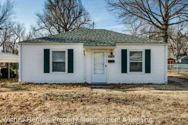 Main picture of 2121 S Spruce St