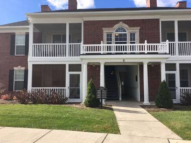 Main picture of 1017 E Summerfield Glen Cir