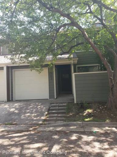 Main picture of 1562 MacArthur Dr