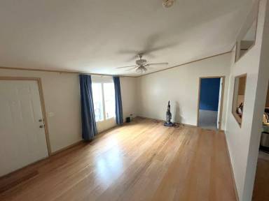 Main picture of 1643 W Sherrie Dr