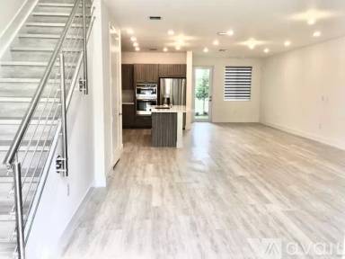 Main picture of 6681 NW 102nd Path