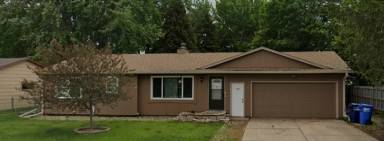 Main picture of 5325 W 45th St