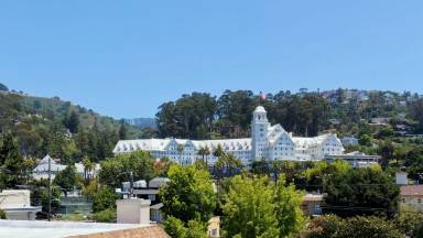 Main picture of 2901 Claremont Ave