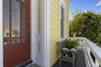 Main picture of 2629 Hyde St