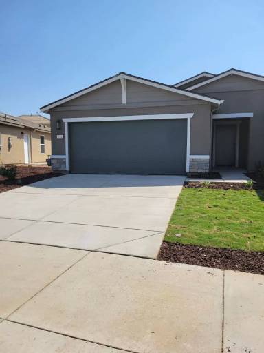 Main picture of 784 Heitz Way