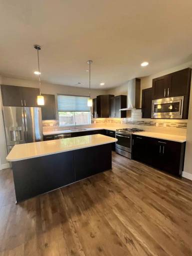 Main picture of 20702 93rd Pl S