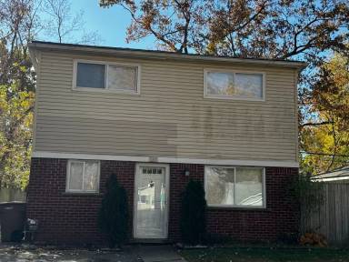 Main picture of 207 W Columbia Ave