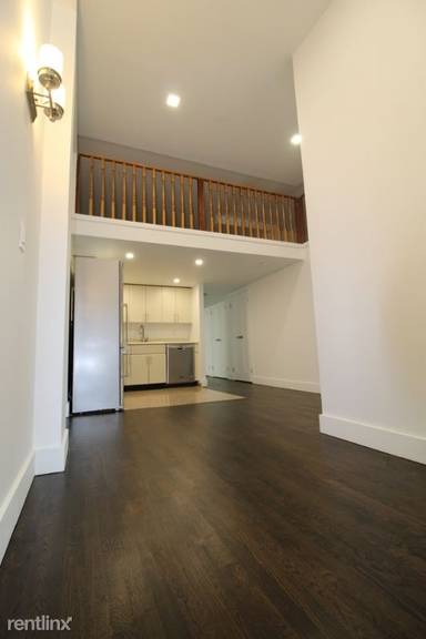 Main picture of 207 East 37th St