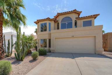 Main picture of 11049 N 111th Way
