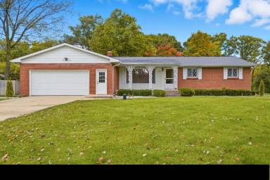 Main picture of 3547 Lake Dr SE