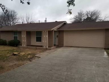 Main picture of 3711 Stafford St
