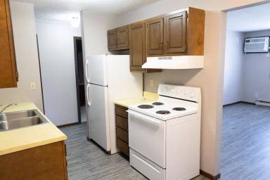 Main picture of Lakewood Apartments