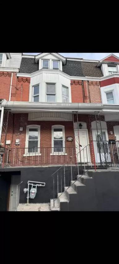 Main picture of 417 N 2nd St