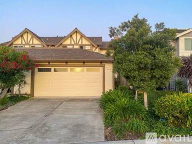 Main picture of 675 Folsom Cir