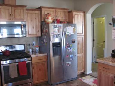 Main picture of 125 E Menefee St