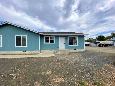 Main picture of 131 Rolling Hills Rd