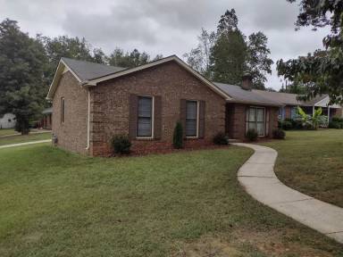 Main picture of 9720 Stillwater Ln