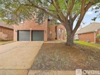 Main picture of 2313 Suntree Ln