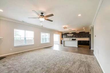 Main picture of 1364 W Wyndstone Way