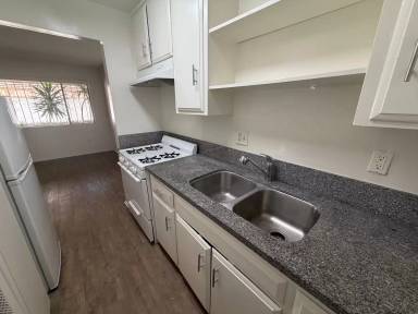 Main picture of 4026 Inglewood Blvd