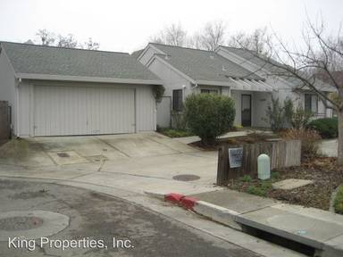 Main picture of 2405 Sparrow Ct