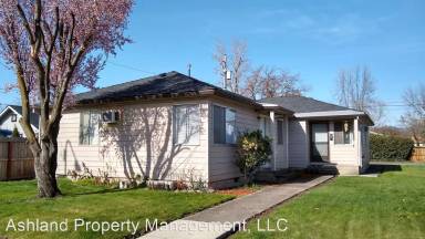 Main picture of 309 Marie St