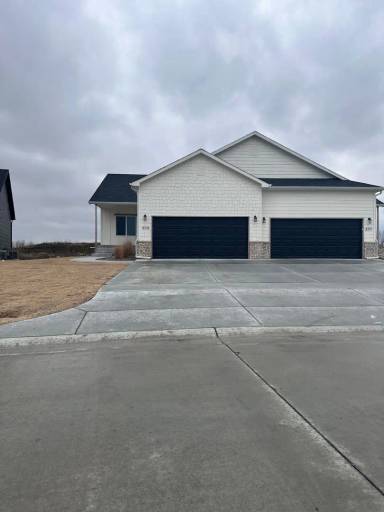Main picture of 8717 E Summerside Pl