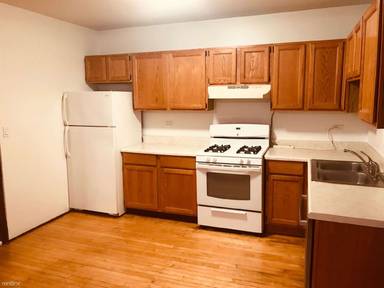 Main picture of 2261 W Giddings St