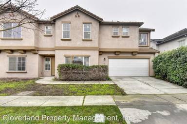 Main picture of 961 Sunset Meadows St