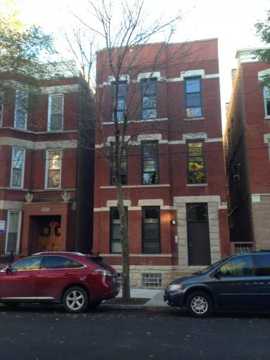 Main picture of 1451 W Erie St