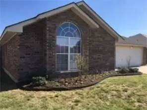 Main picture of 3901 Wake Forrest Ln