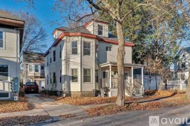 Main picture of 10 Deane St